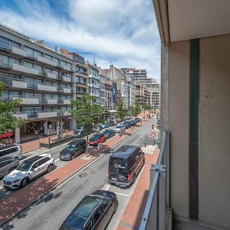 Huswell - High End Apartment Nearby The Beach In Knokke With Parking Eksteriør billede